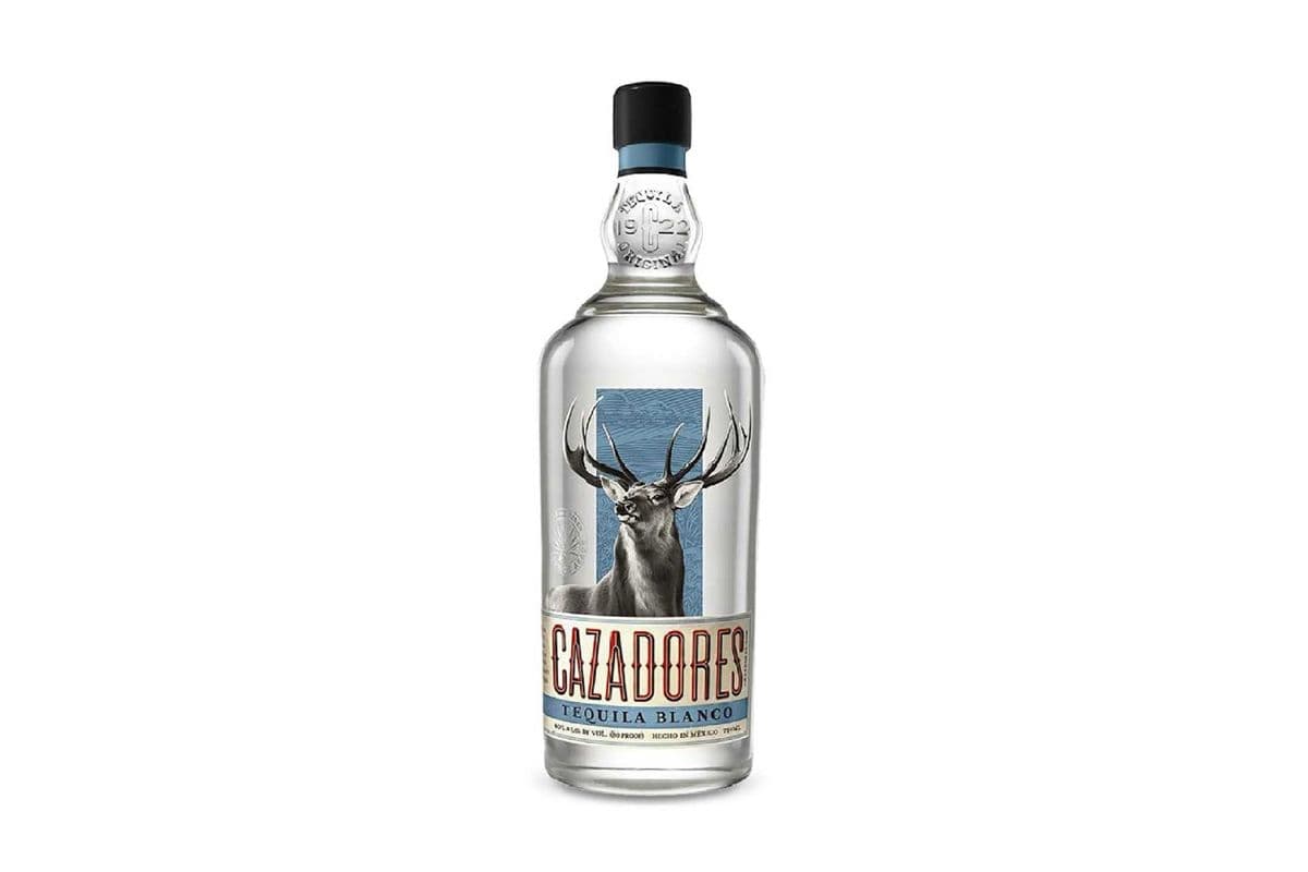 Cazadores Blanco (750 ml Bottle) (1 x 750 ml)