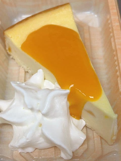 Mango Cheese Cake (1pc)
