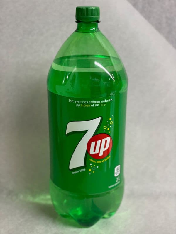 7UP (2 L)