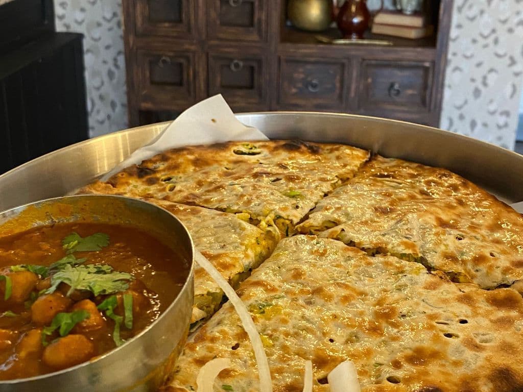 AMRITSARI KULCHA + CHANNA