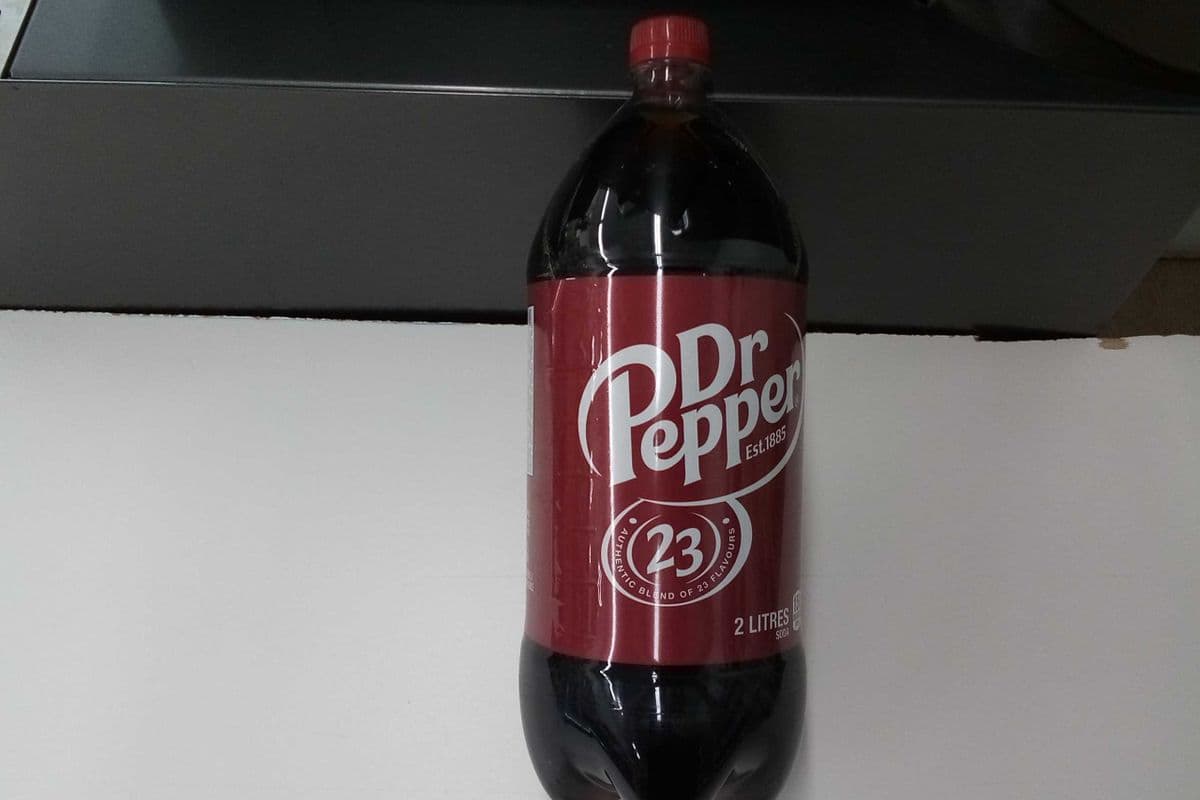 Dr. Pepper - Regular (2 L)
