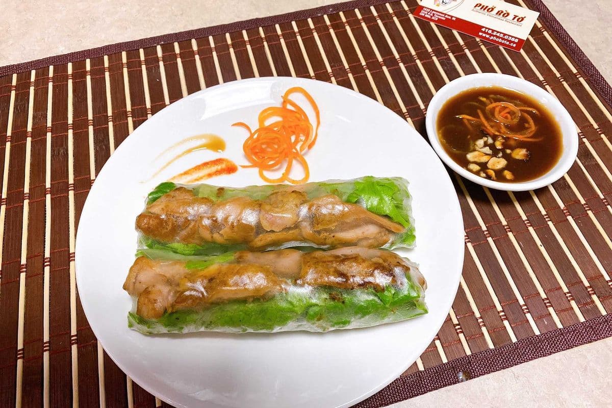 A7A. Grilled marinated chicken rolls.