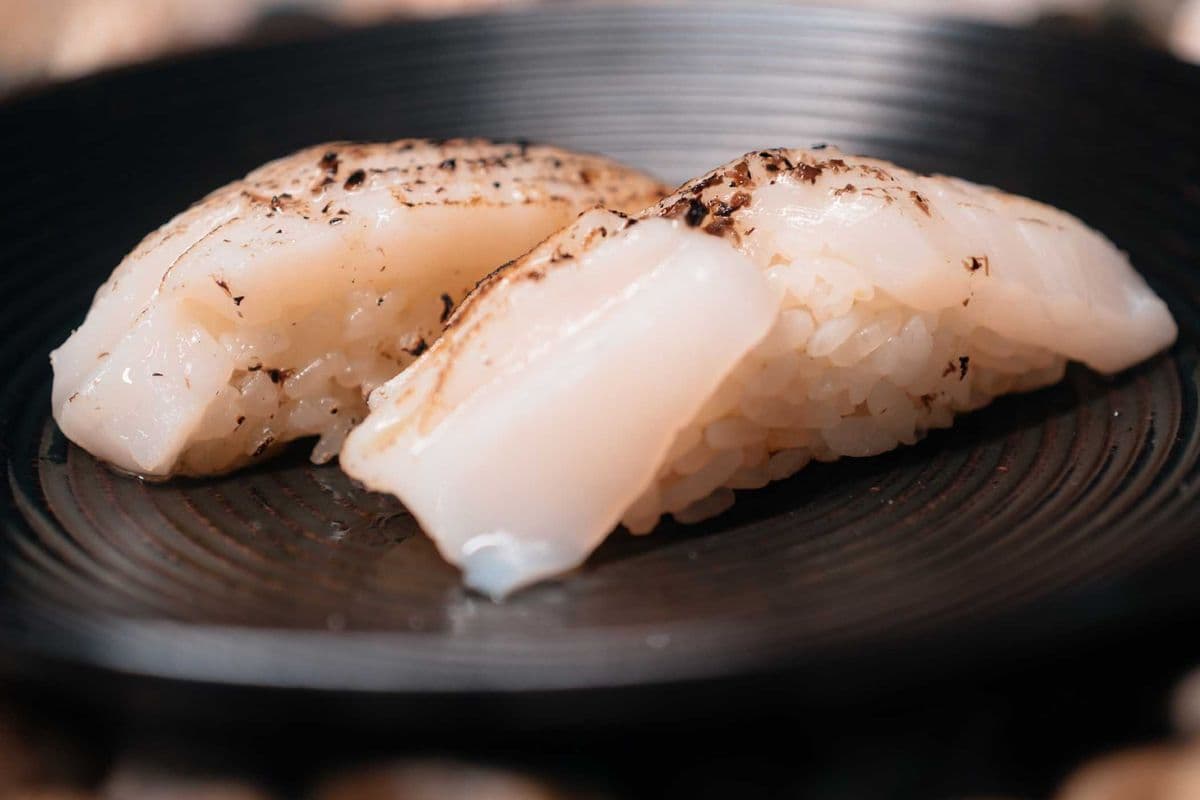 Ika Aburi Nigiri