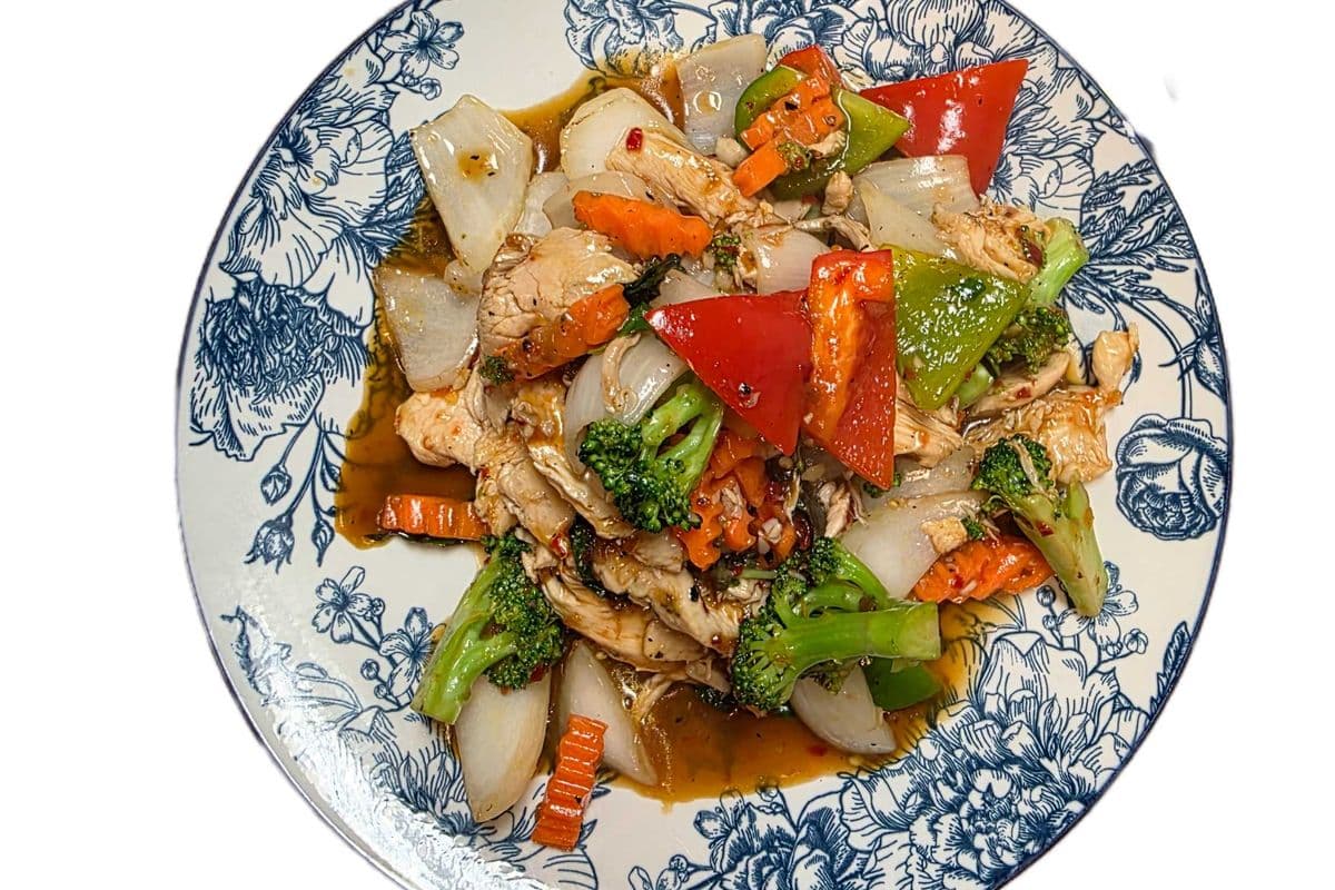 Basil Chicken (Kra Pao Gai)