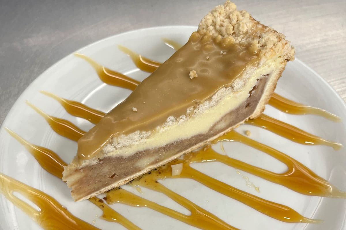 Apple Caramel Cheesecake