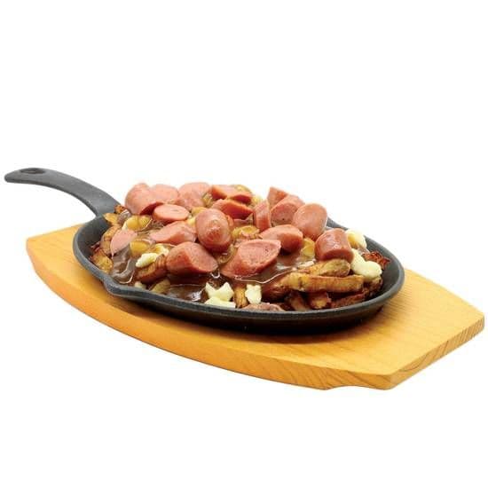 Poutine Saucisse / Sausage Poutine / Poutine Saucisse / Sausage Poutine
