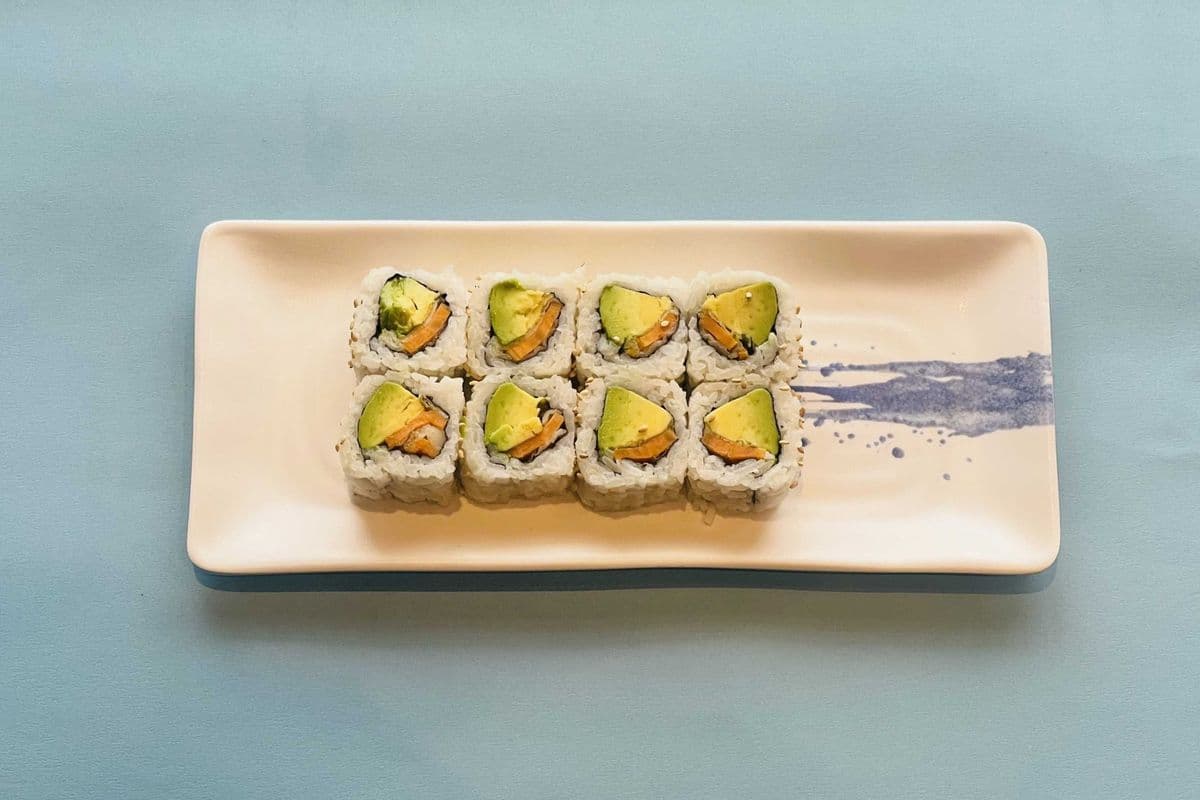 Yam Avocado Roll (8 pcs)