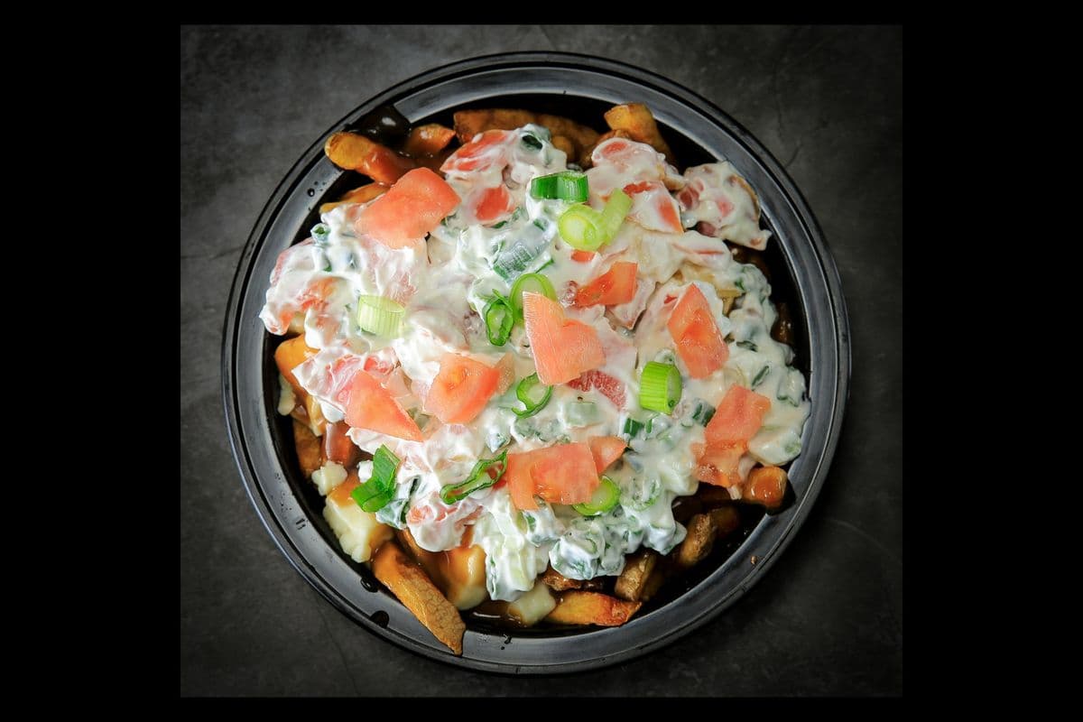 Supreme Veggie Poutine