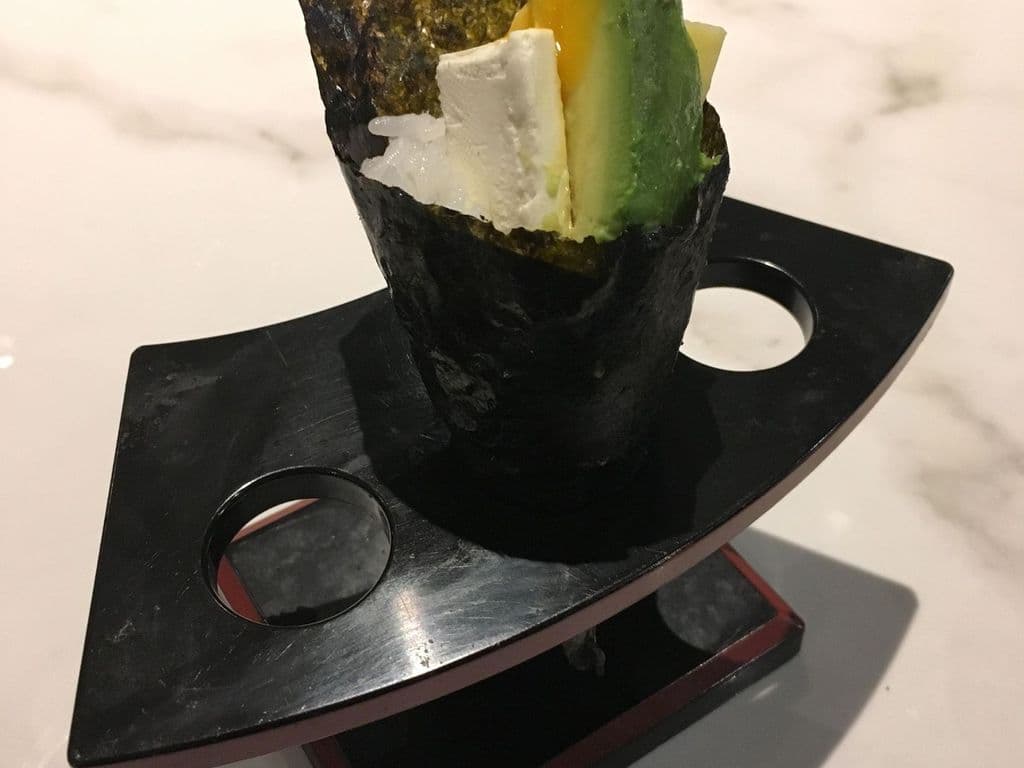 Avo Mango Cream Cheese Roll