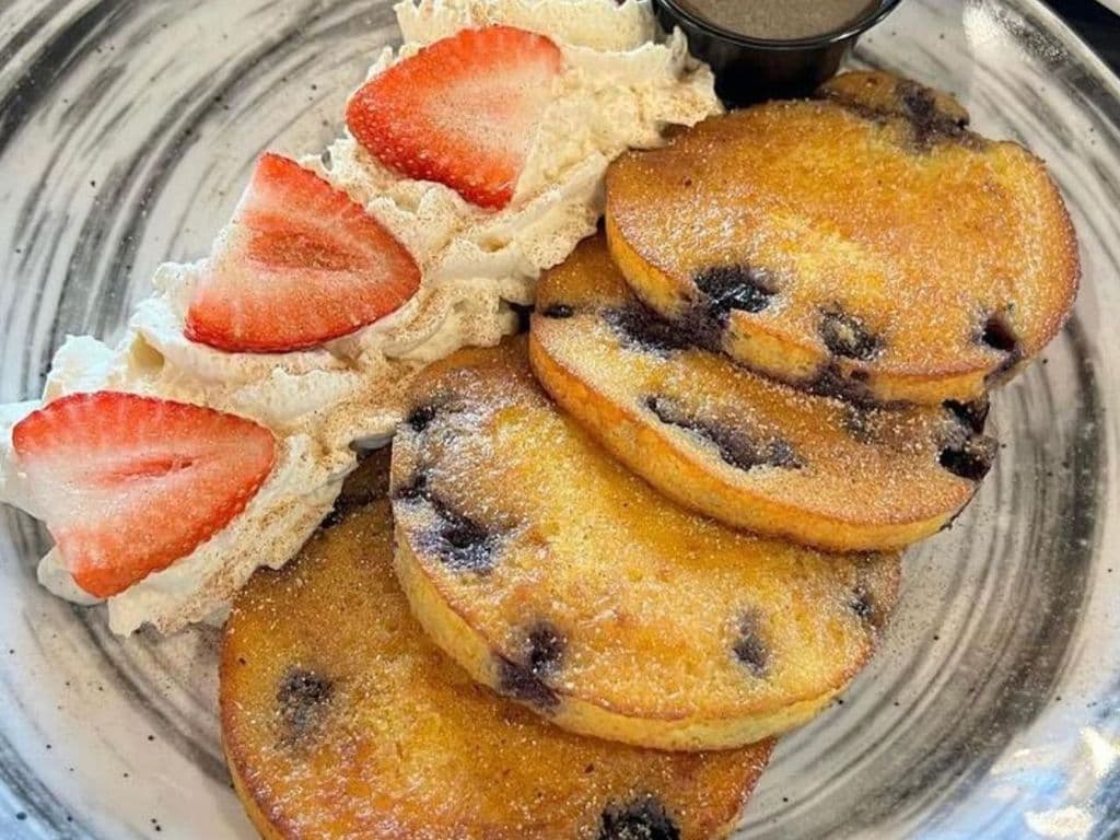 BLUEBERRY CAKES