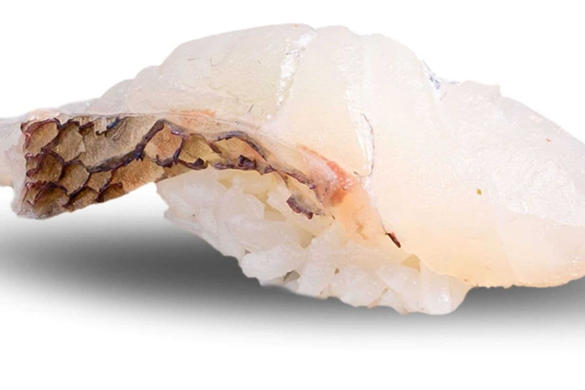 Red Seabream (Sushi 2 pcs)