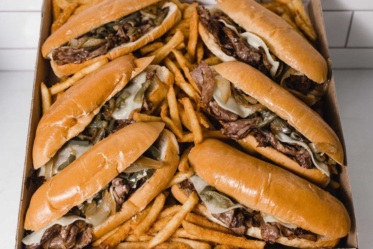 PHILLY CHEESE STEAKS (6) BOX & FRIES