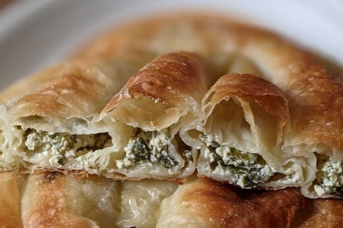 Burek with Spinach and Chesse