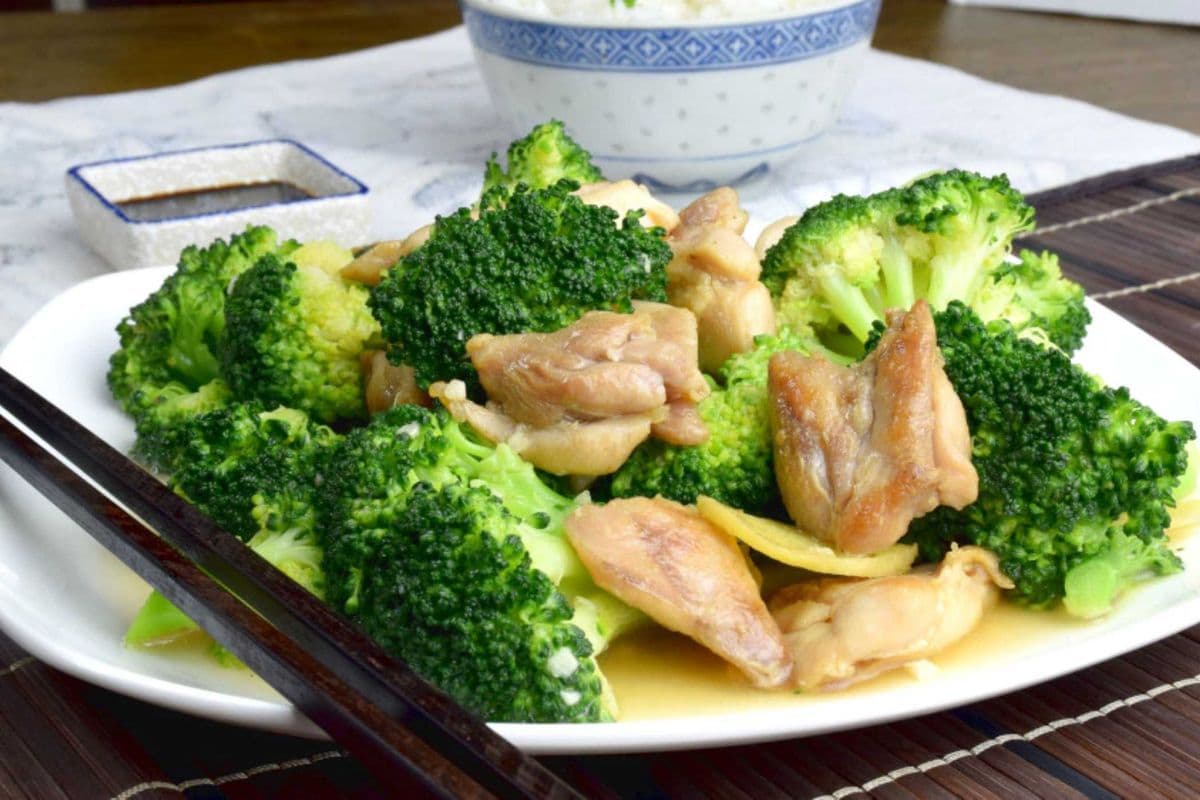 Chicken with Broccoli