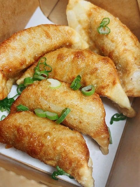 Chicken Gyoza (5pcs) DEEP FRY / 鸡肉饺子 (5pcs)