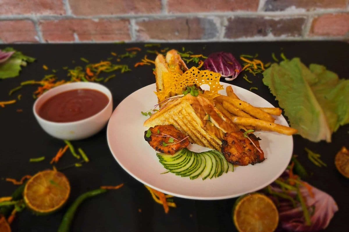 Chicken Tikka Grilled Sandwich