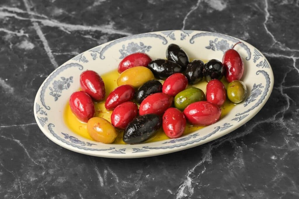 Olive Affumicate (Gluten - Free and Vegetarian)