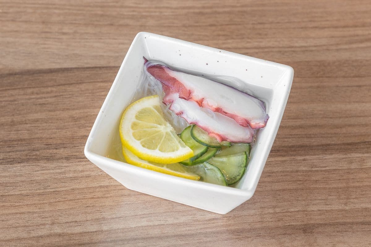 Tako Sunomono