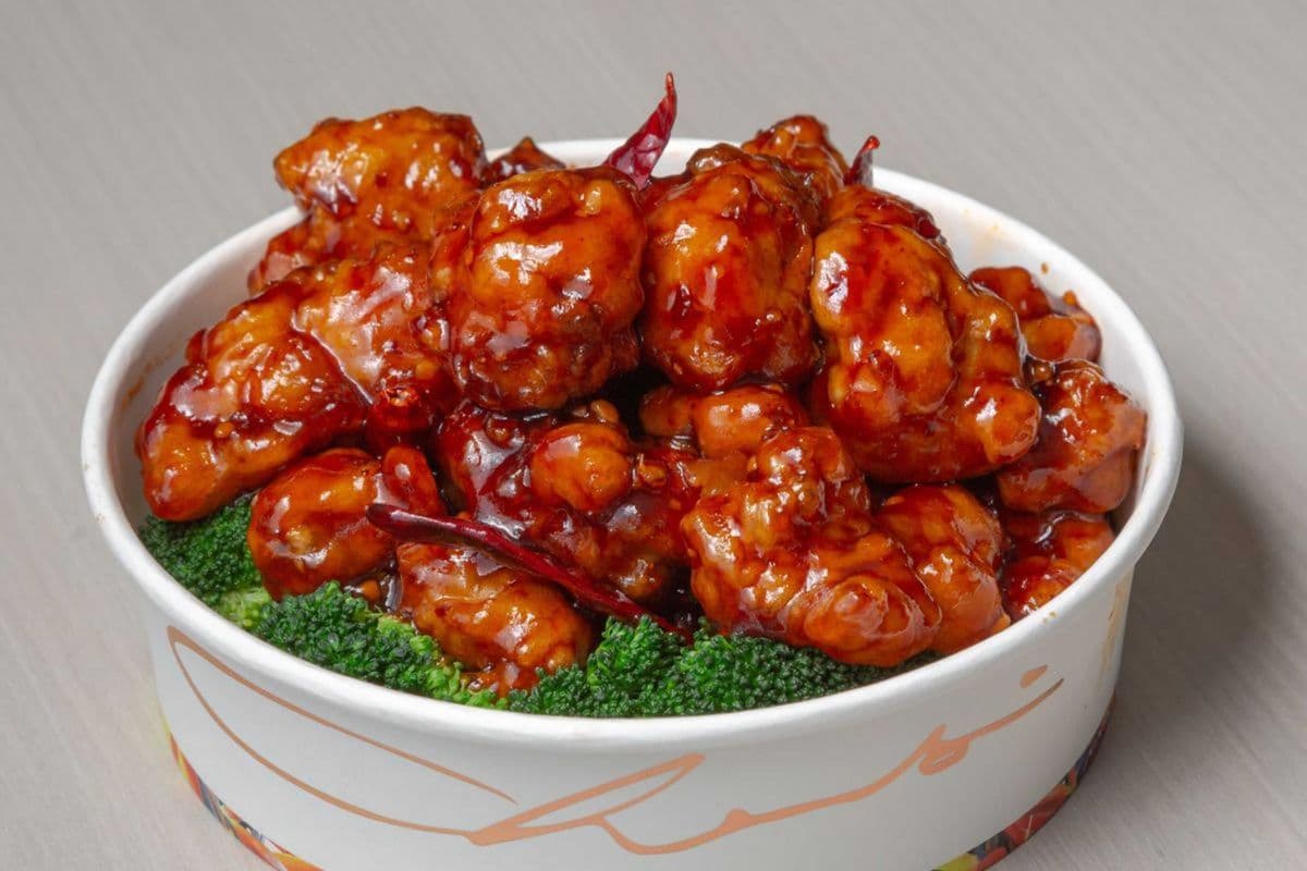 Party Tray General Tso Chicken 左鸡