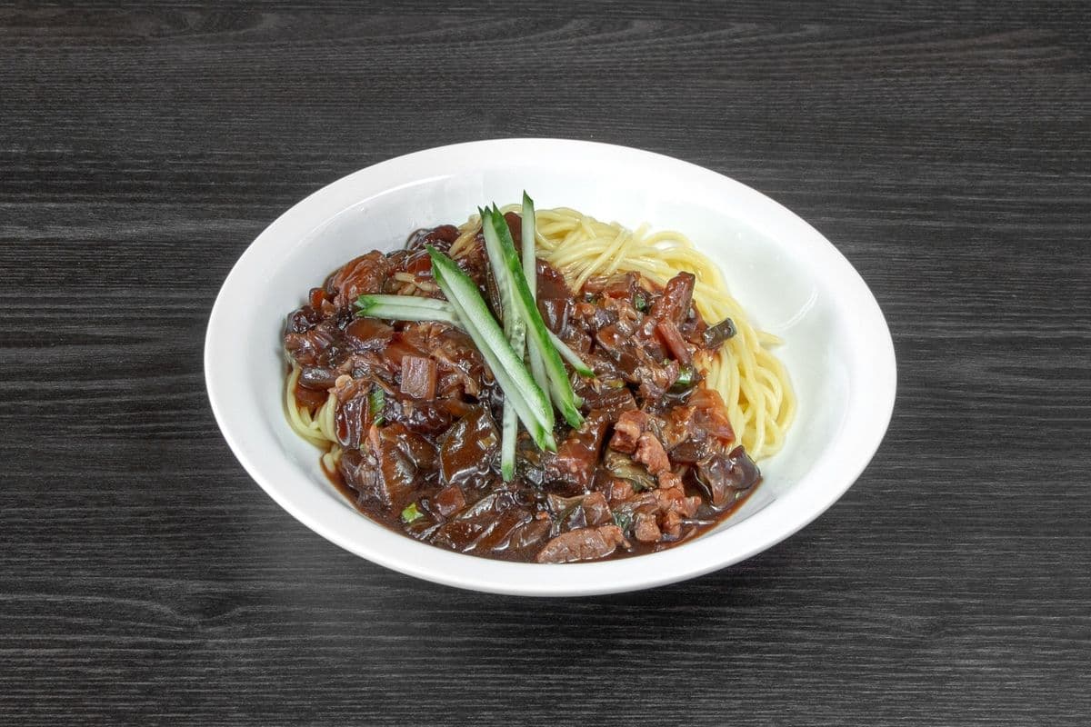 N9. Jajang Myeon