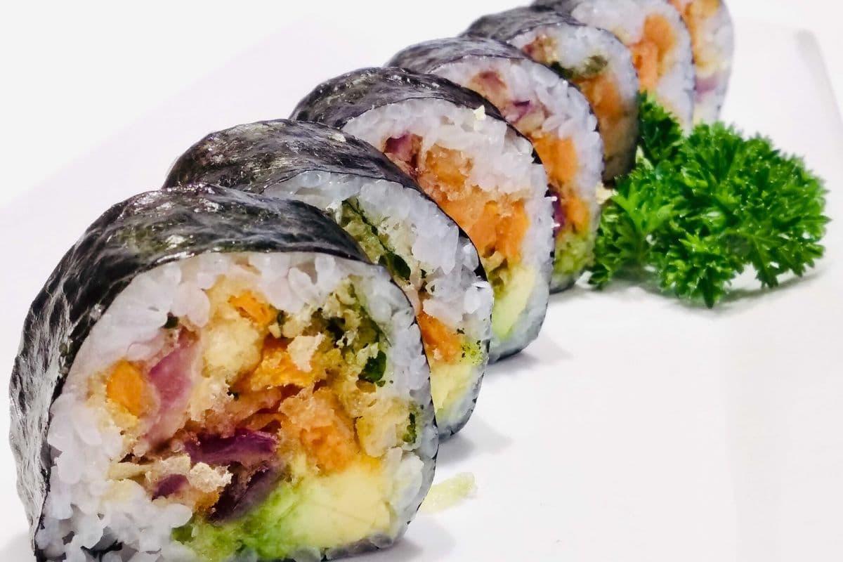 Yammy Roll (8pcs)
