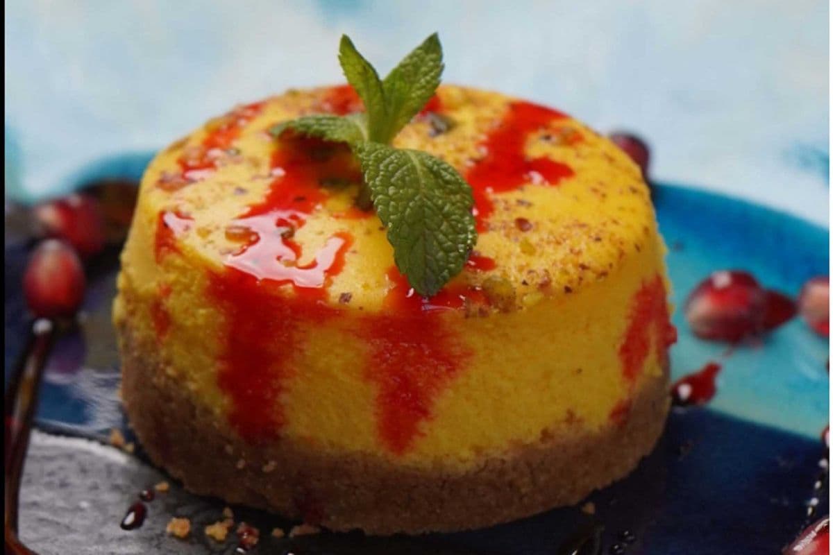 Mango Pistachio Cheesecake