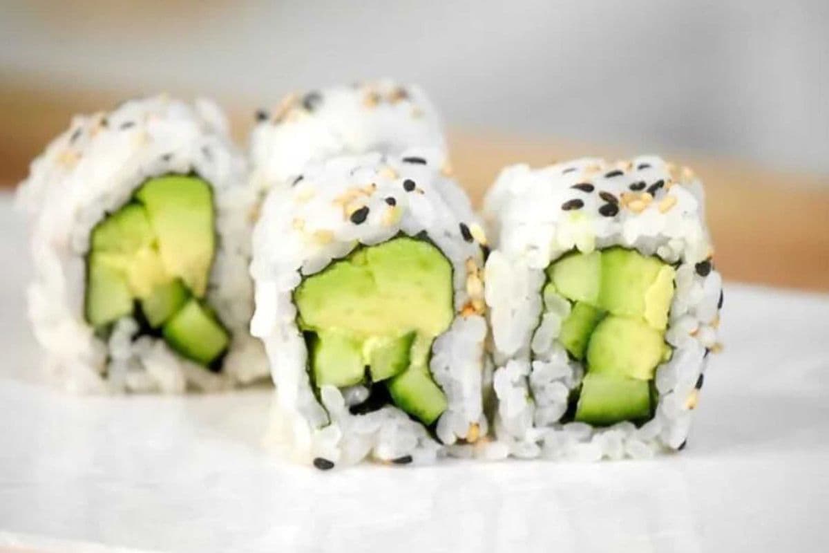 Avocado Cucumber Roll