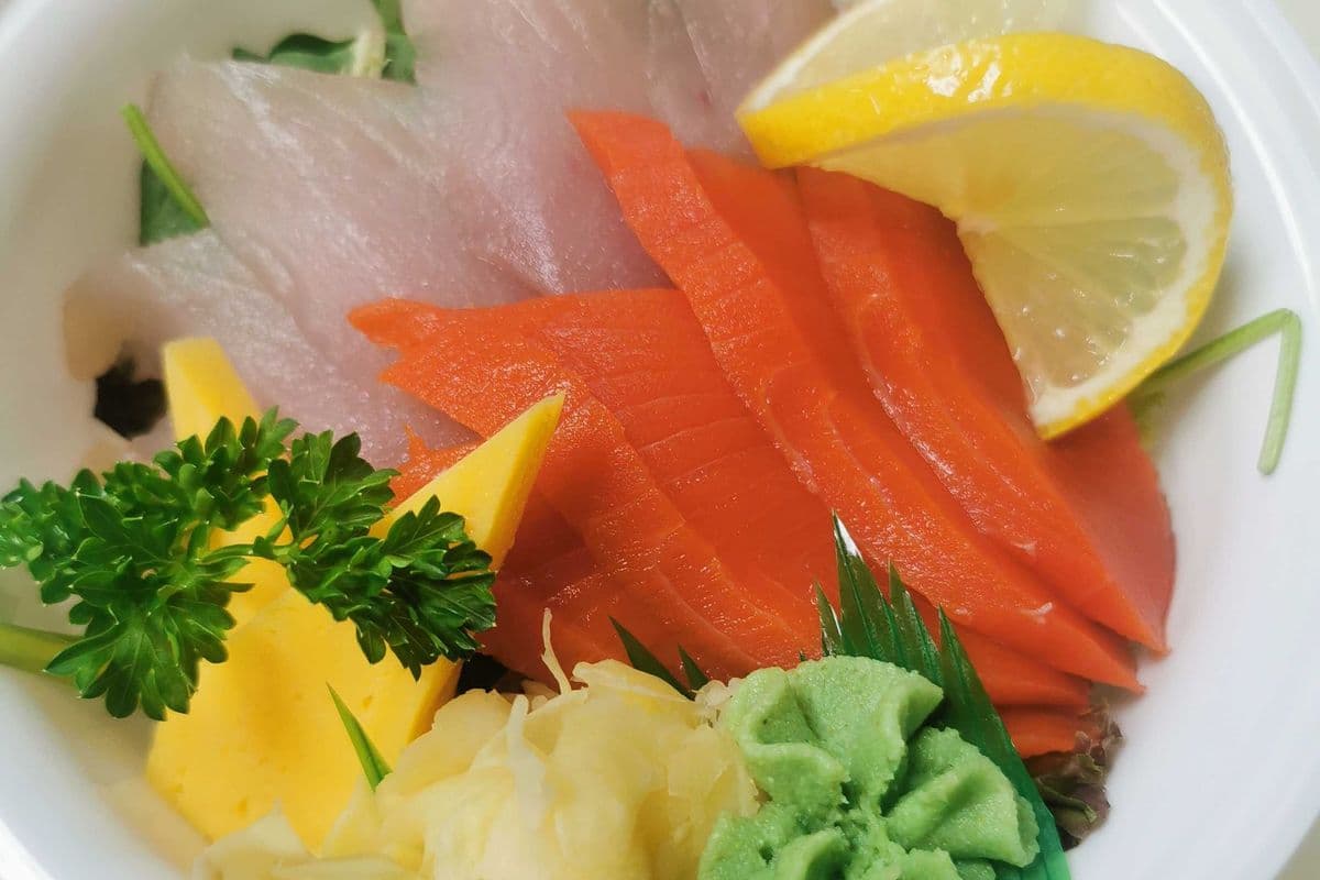 Tuna and Salmon Don