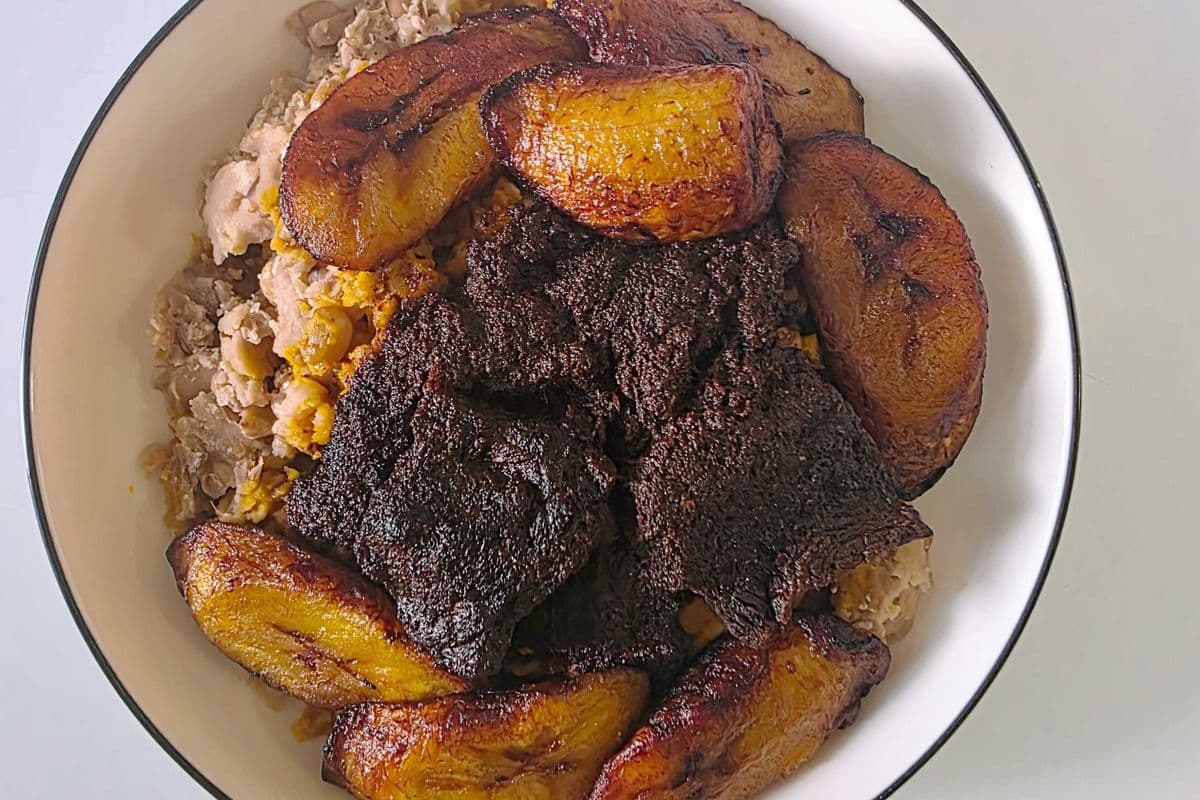 Ewa Agonyin, Plantain, and Beef