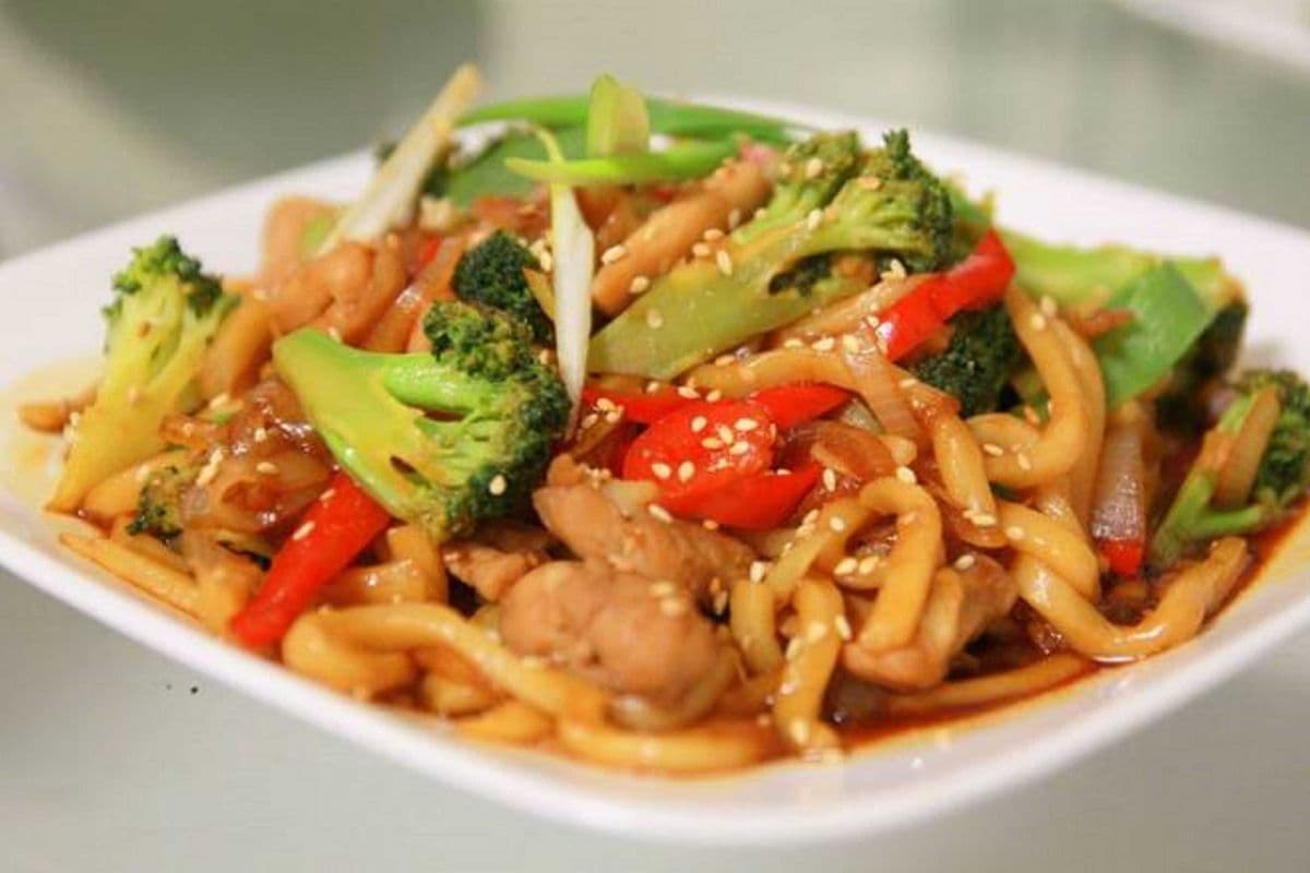 Pan Fried Udon Noodle