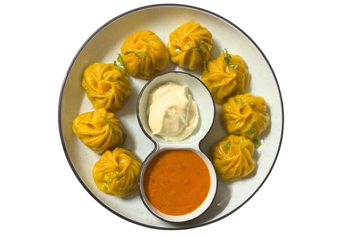Steamed Lamb Momos (8Pcs)