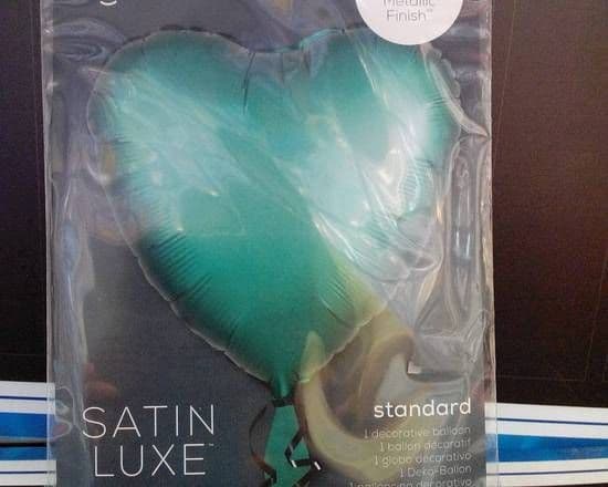 15-18" Heart Shape Foil Balloon - Green