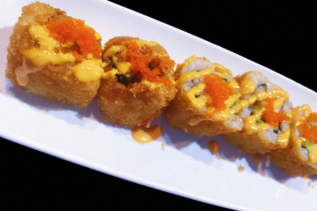 74. Golden California Roll (8 pcs)
