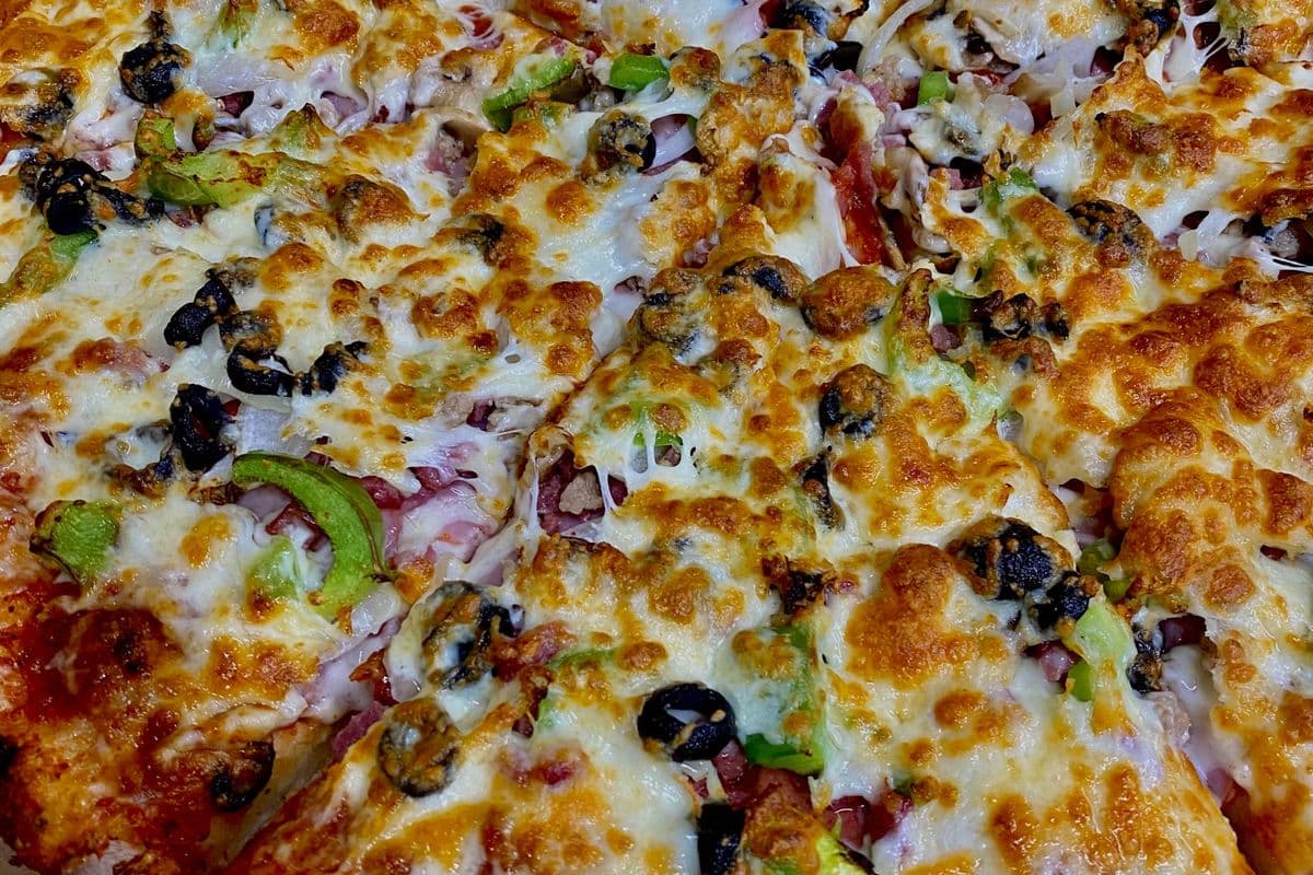 14" Large House Special Pizza