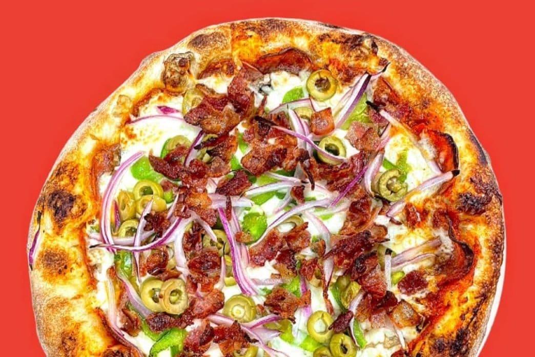 14" grande pizza spéciale Alto / 14" Large Alto Special Pizza