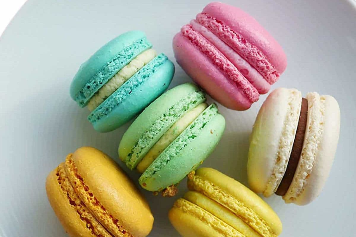 Macaron (8 pcs)