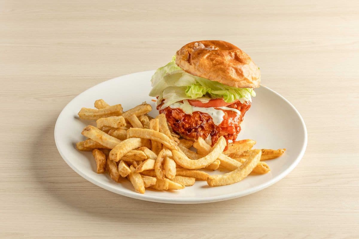 BUFFALO CHICKEN SANDWICH