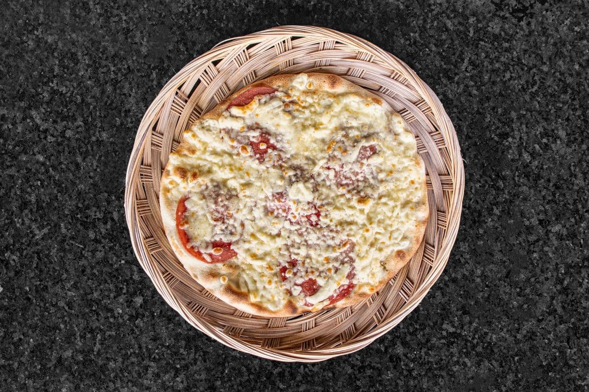 Pepperoni and cheese Pie