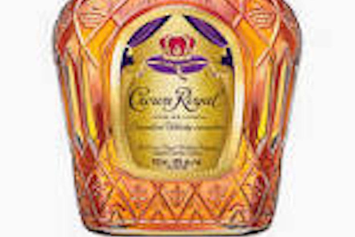 Crown Royal Whiskey 750ML (1 x 750 ml)