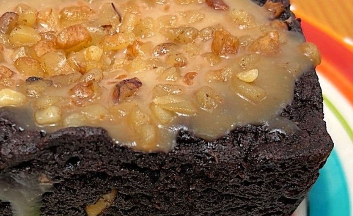 Walnut Brownie (V)
