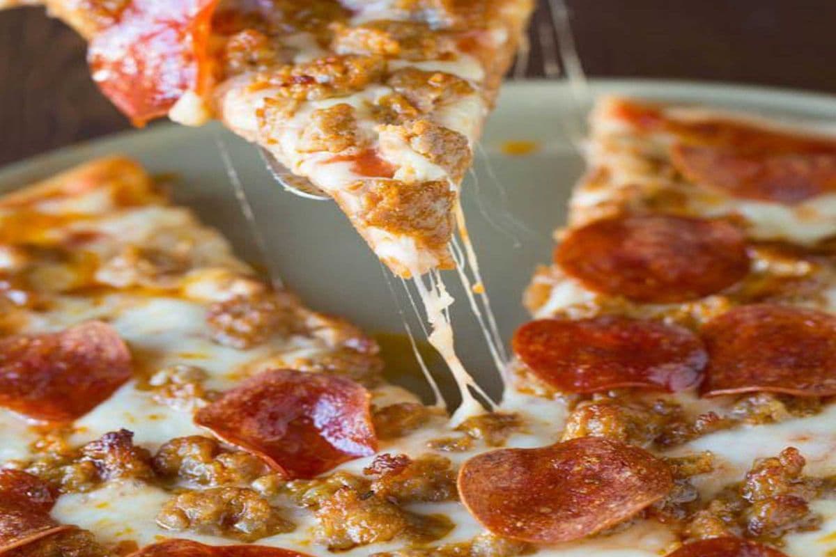 12. 12" Medium Spicy Sausage Pizza