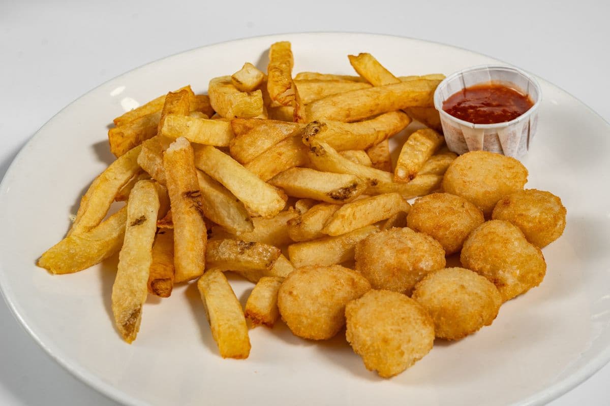 Breaded Scallops (8 pcs) and Chips