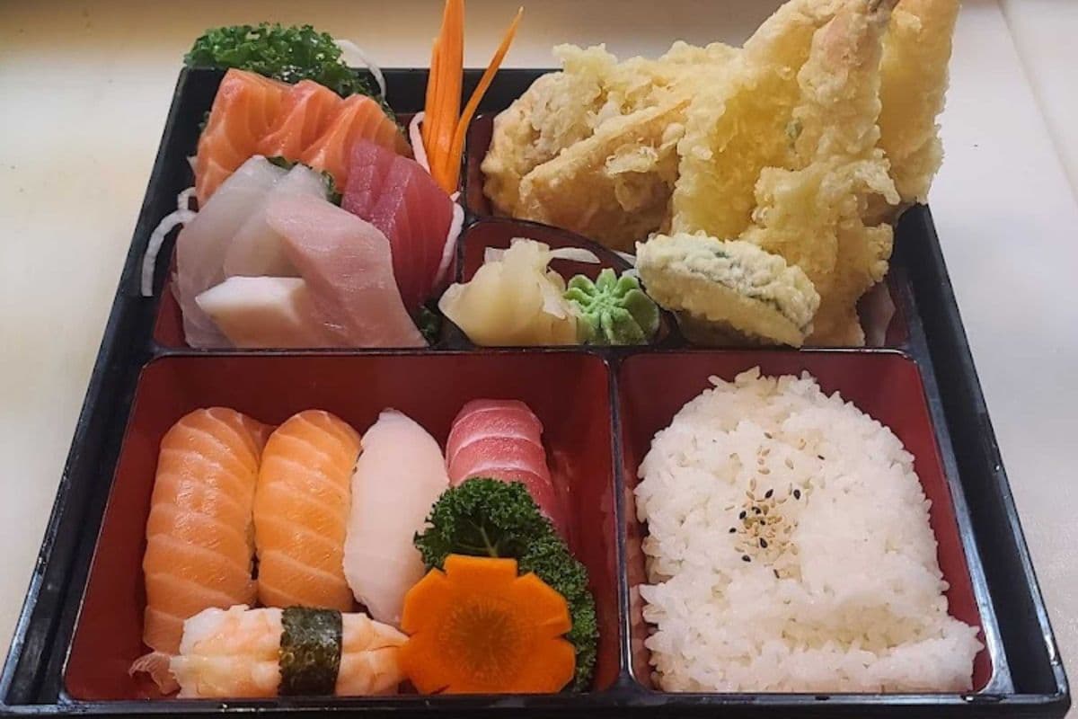 202. Sushi, Sashimi, and Tempura Bento