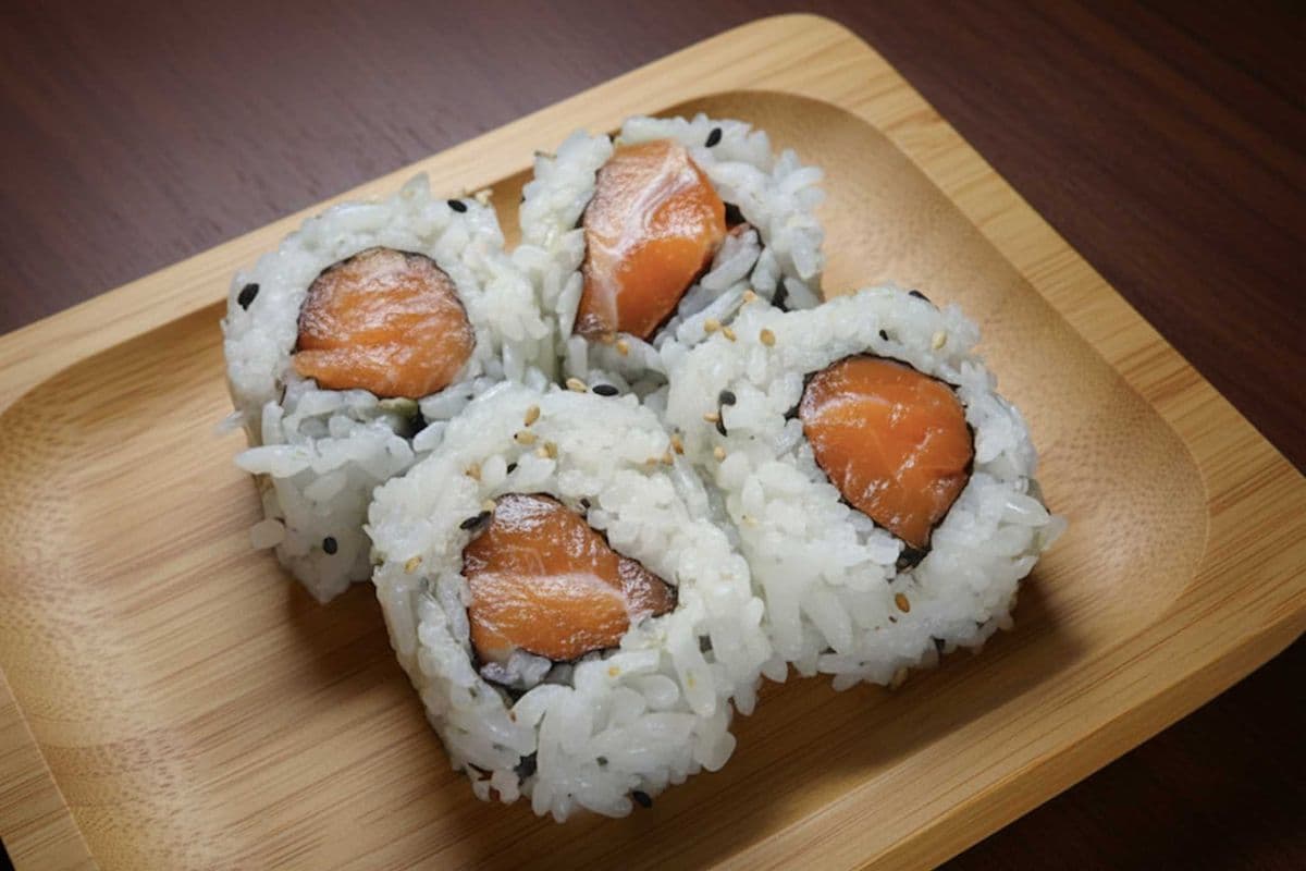 Spicy Salmon Roll (GF)