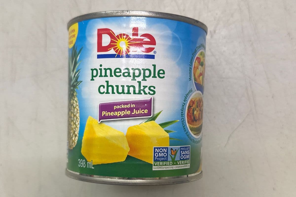 DOLE PINEAPPLE CHUNKS (398 ml)