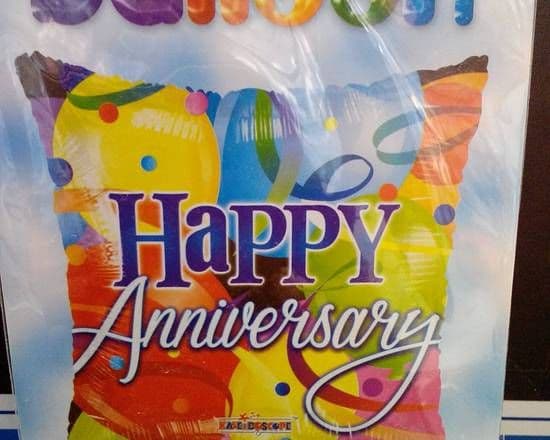 18" Square Foil Balloon - Happy Anniversary