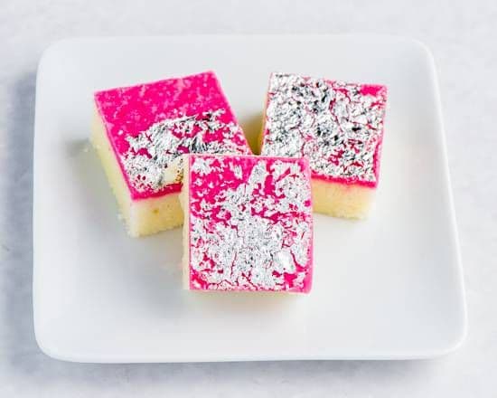 Coconut Burfi Pink and White (1 lb)