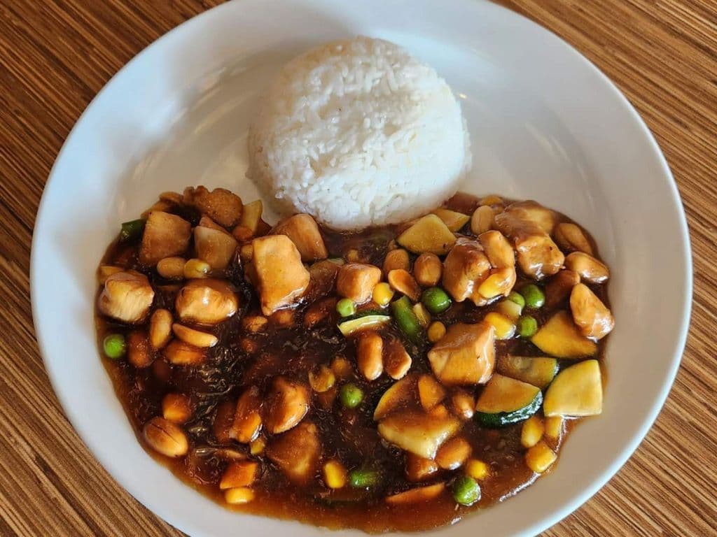 Kung Po Chicken 宫保鸡丁