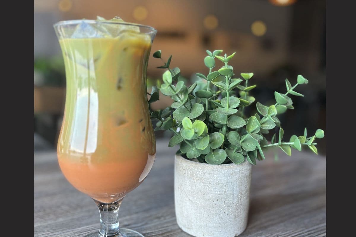 Two Tone Tea