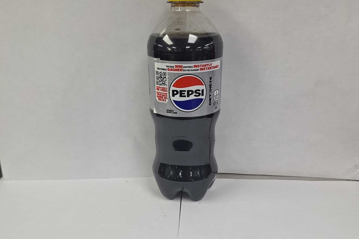 Diet Pepsi (591 ml) - $ 3.29